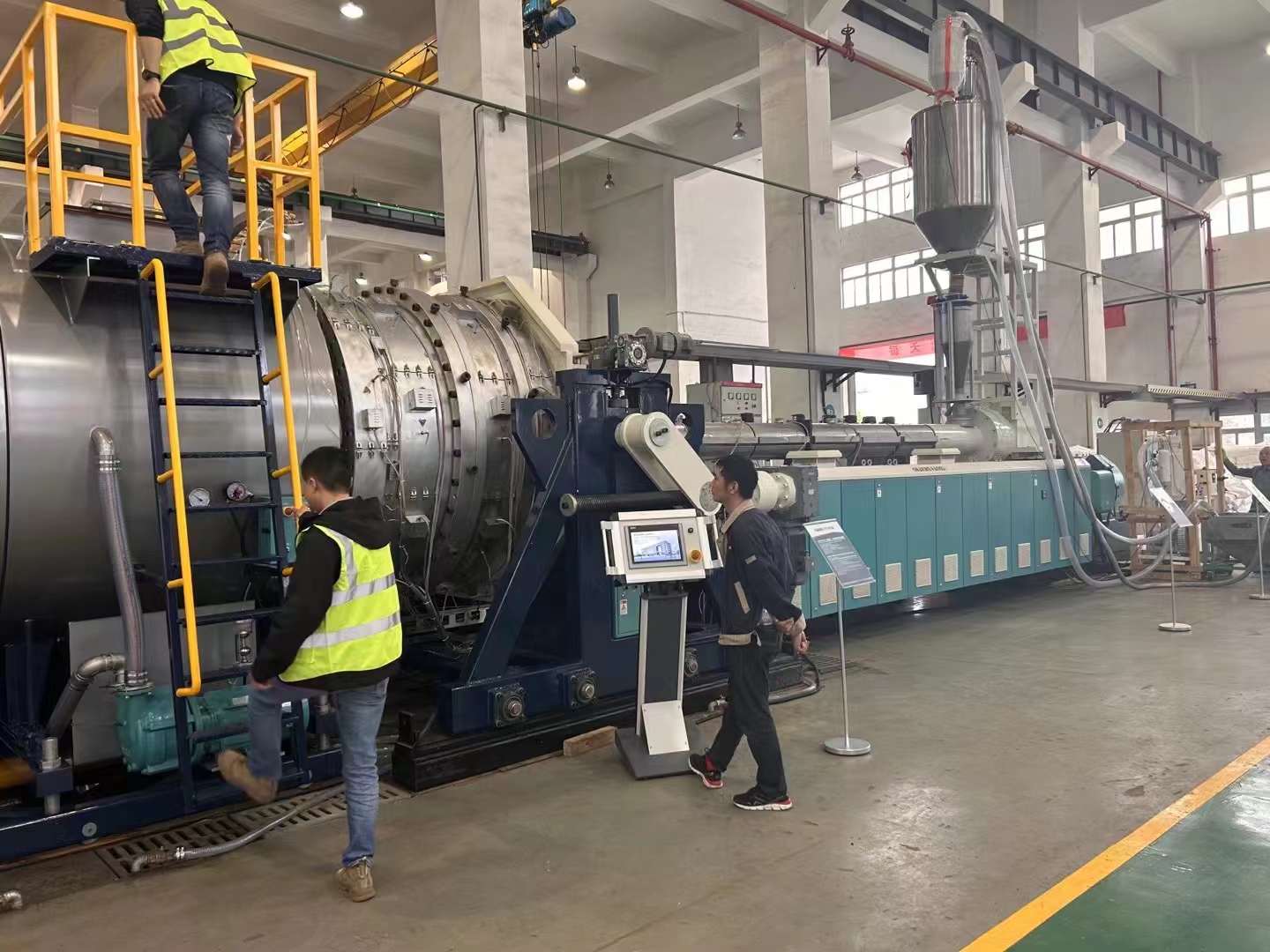 Titik utama kanggo Peralatan Startup lan Teknologi Produksi Pipa kanthi diameter gedhe ing ndhuwur 2000mm