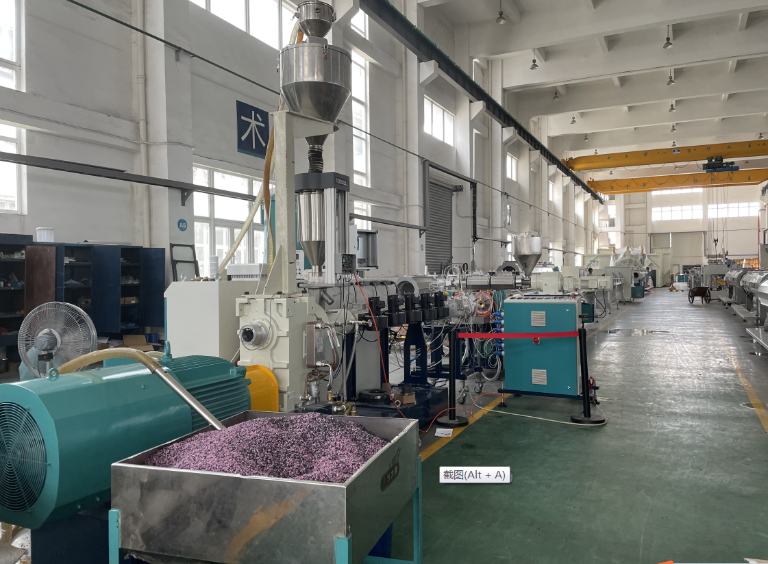 Apa kaluwihan saka jalur produksi pipa komposit PPR?